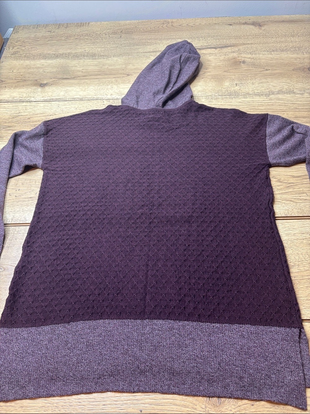 Women’s Smartwool Shadow Pine Textured Hoodie in Plum Size Medium - Picture 5 of 8